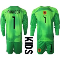 Holandsko Remko Pasveer #1 Brankarsky Domáci Detský futbalový dres MS 2022 Dlhy Rukáv (+ trenírky)